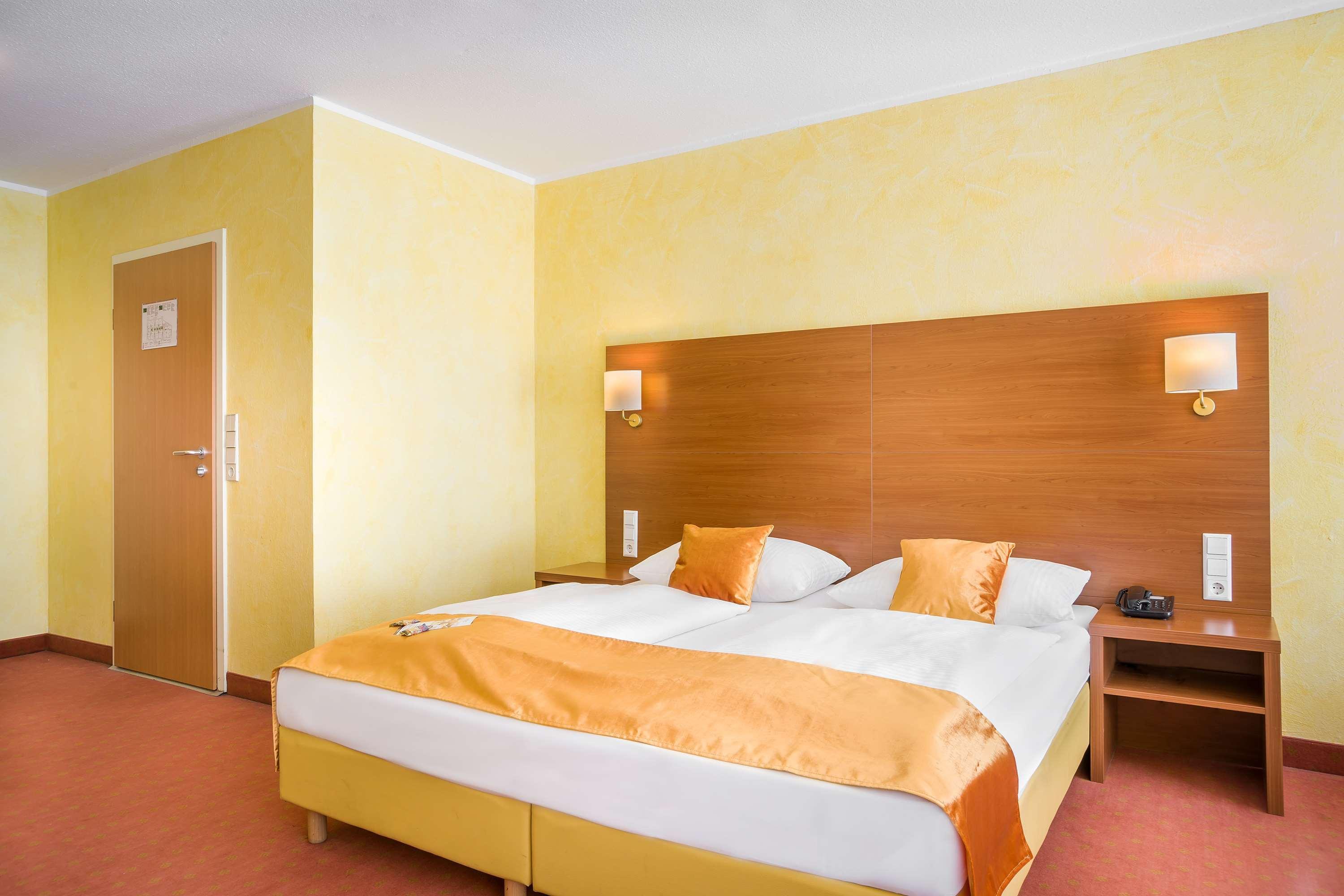 Hotel Rega Stuttgart Exterior photo