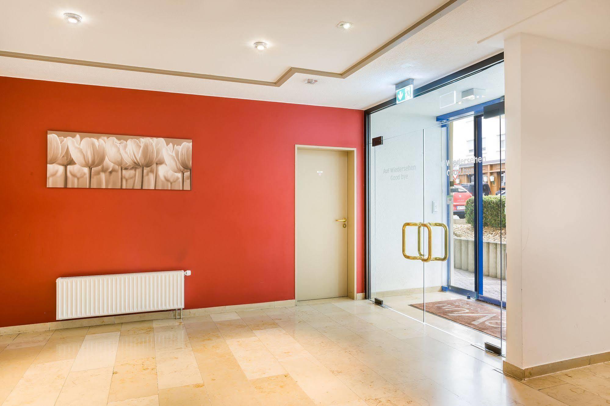 Hotel Rega Stuttgart Exterior photo